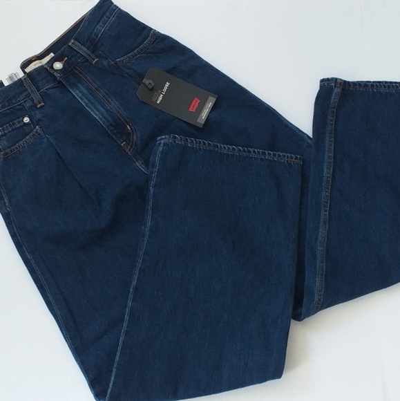 Levi’s High Loose Jeans - Picture 6 of 11